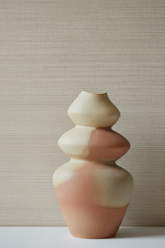 Pottery Vase with Abaca Tofu Wallpaper
