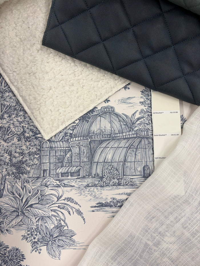 Blenheim – Garden Toile Wallpaper – Blue