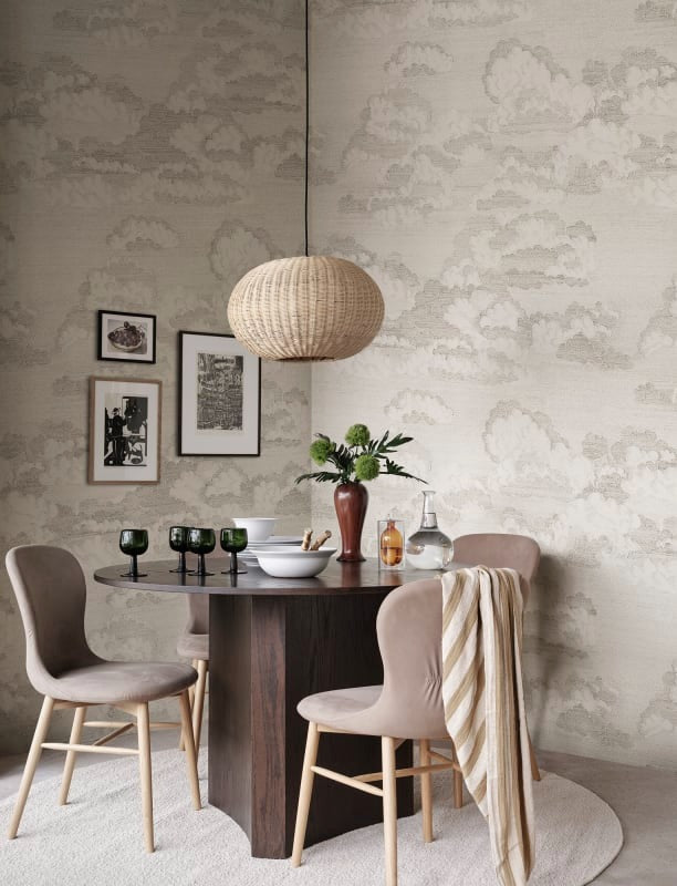 Bonnie Mural Wallpaper - Graphite