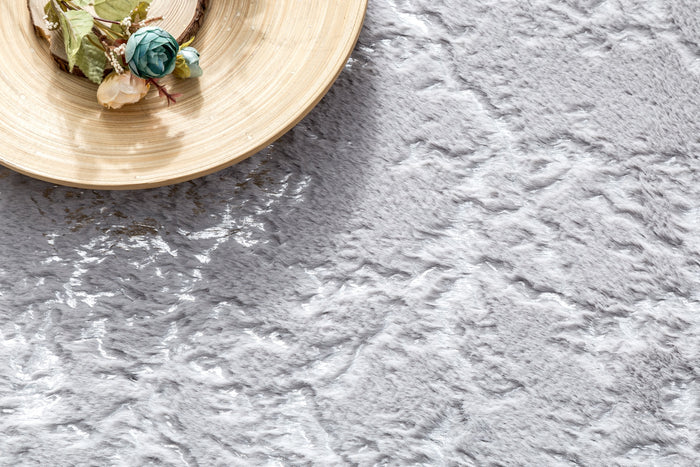 Chryso 5x7 Grey Area Rug - Adams Furniture