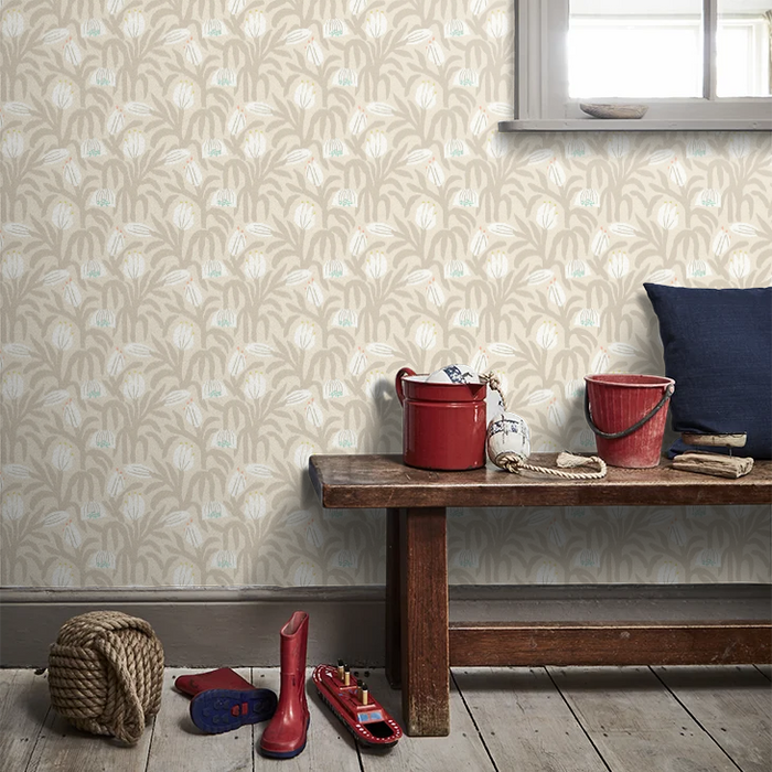Chunky Flower Wallpaper - Hazelwood