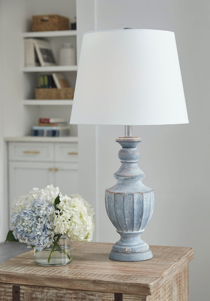 Cylerick Table Lamp - Adams Furniture