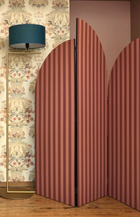 Elizabeth Stripes Wallpaper - Amarena