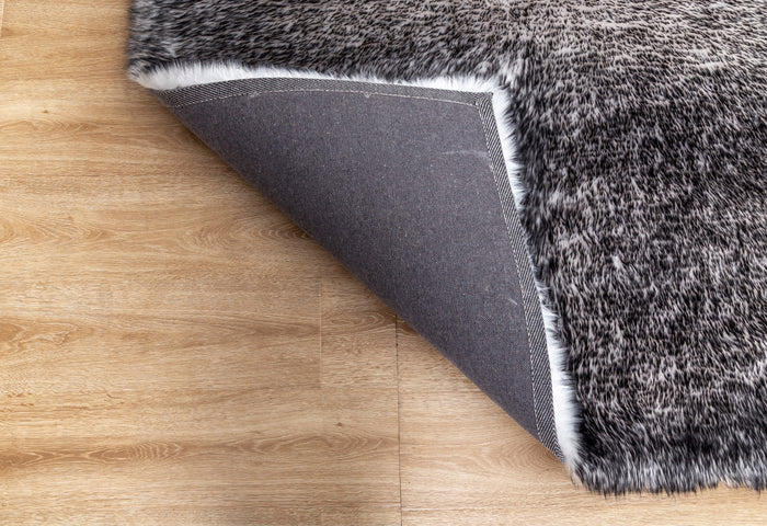 Flokati 5x7 Area Rug - Adams Furniture
