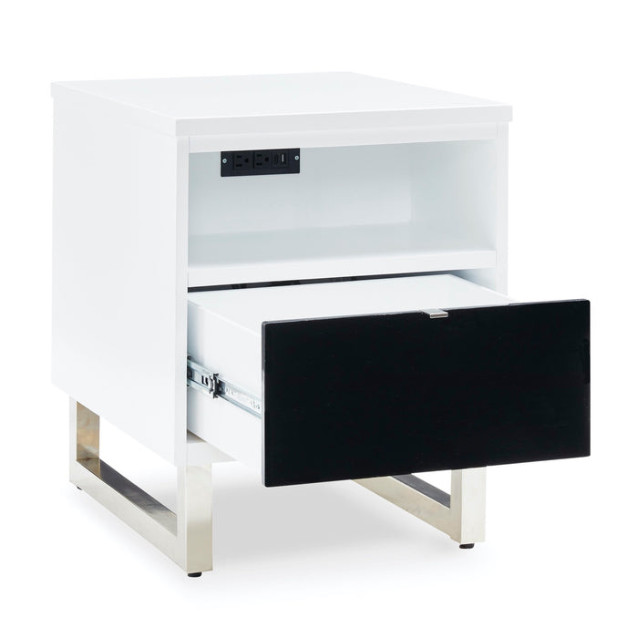 Gardoni Chairside End Table - Adams Furniture