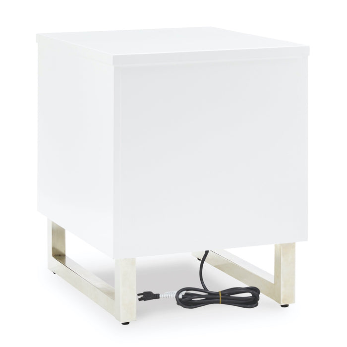 Gardoni Chairside End Table - Adams Furniture