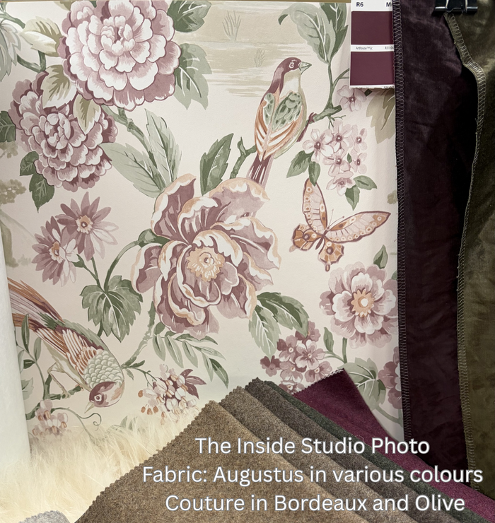 Hana – Japanese Floral Wallpaper – Green/Cream