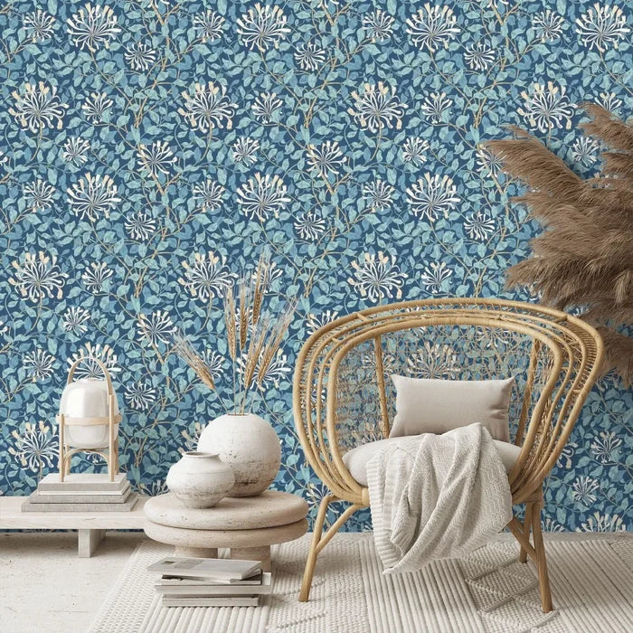 Honeysuckle Leaf Trail Wallpaper - Ohpopsi - Navy Blue