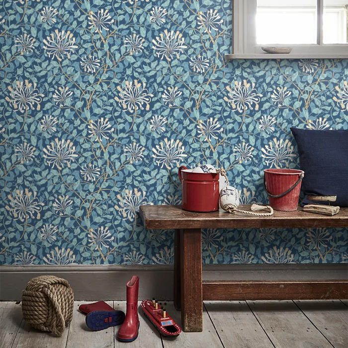 Honeysuckle Leaf Trail Wallpaper - Ohpopsi - Navy Blue