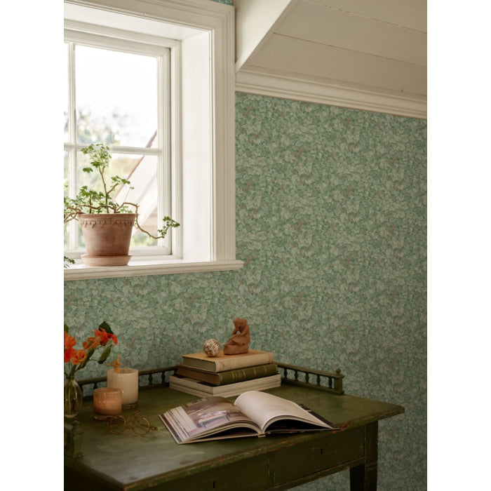 Lilla Dockekulla Wallpaper - Green - Paste the Paper