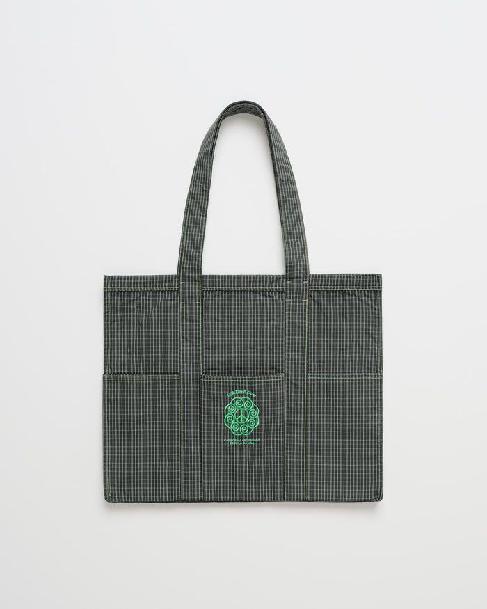 #noir-plaid - featured