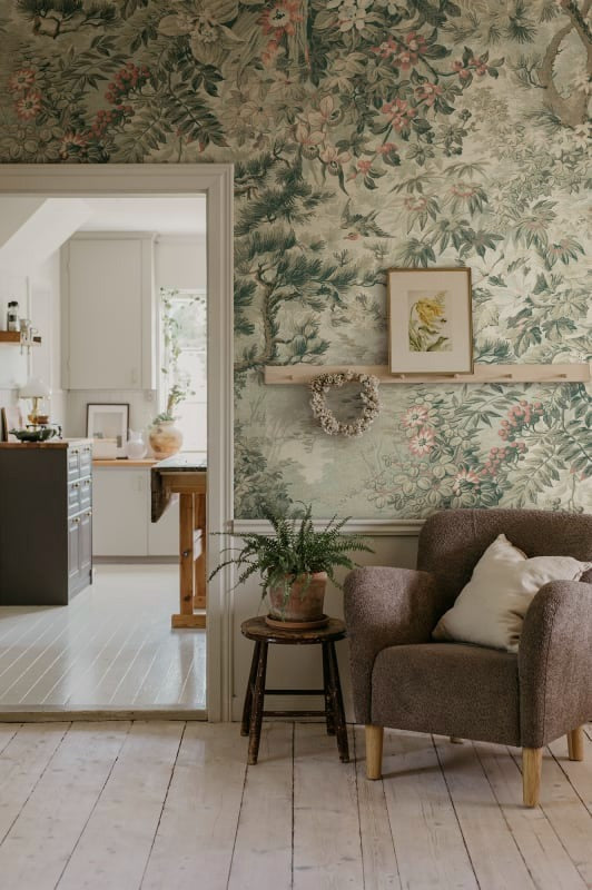 Sample - Johannas Damm Mural Wallpaper - Green