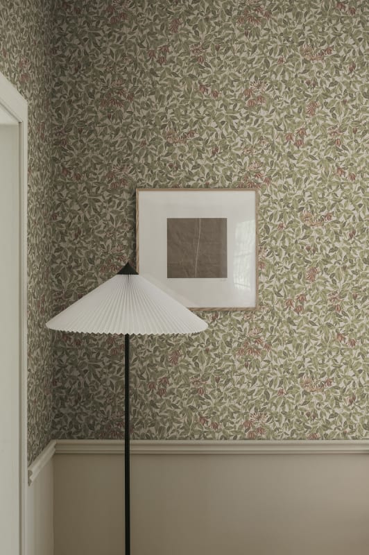 Sample - Linnea Garden Wallpaper - Burgundy