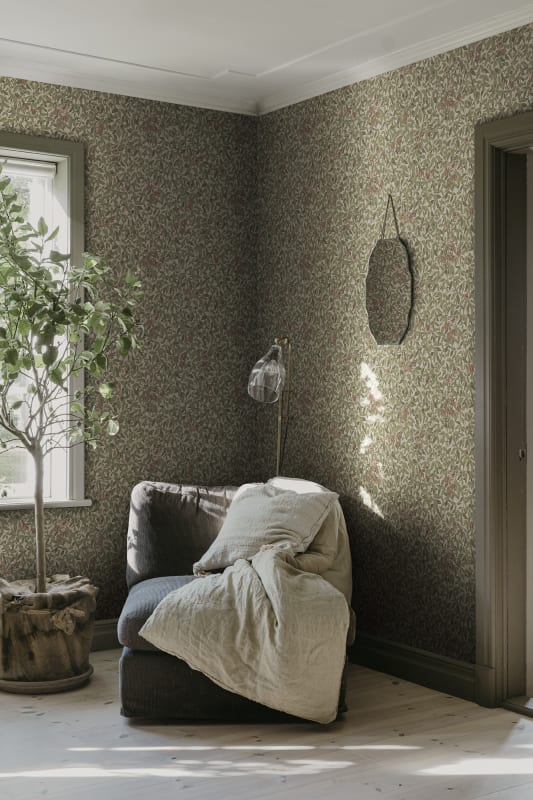 Sample - Linnea Garden Wallpaper - Burgundy