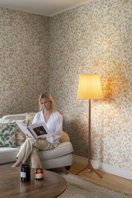 Till Karin Wallpaper - Sandberg - Spring Green
