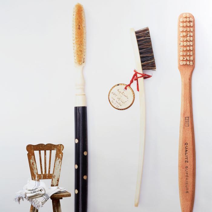 Toothbrush XL - Custom Sized Wallpaper Mural (per m2)