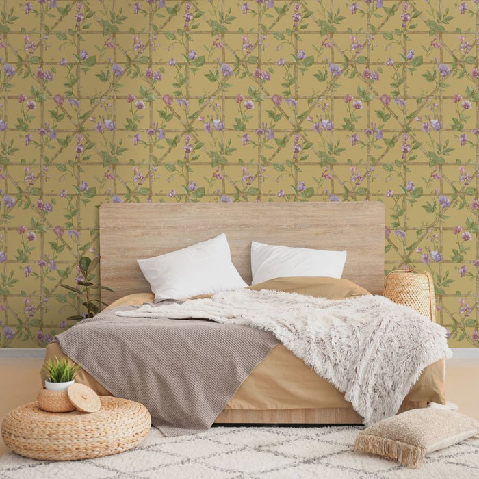Trailing Floral Trellis – Garden Vine Wallpaper – Ochre