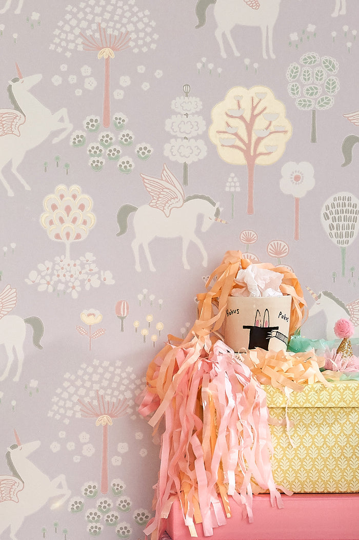 True Unicorns Wallpaper - Lilac