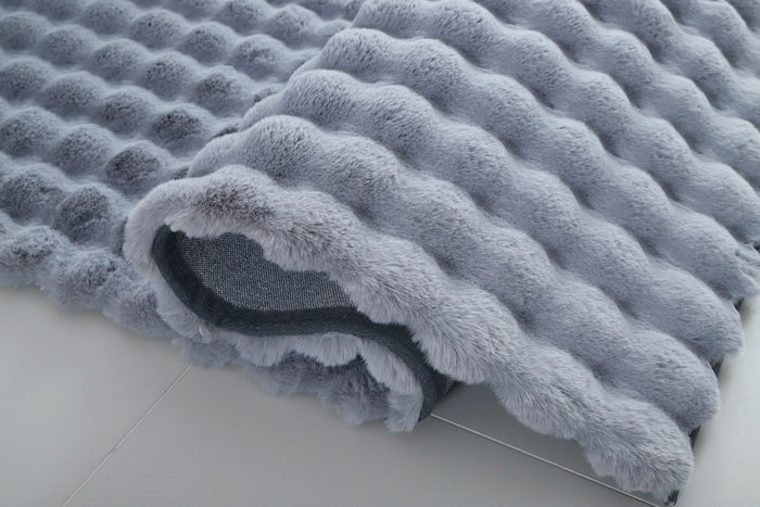 Valencia 5x7 Area Rug - Adams Furniture