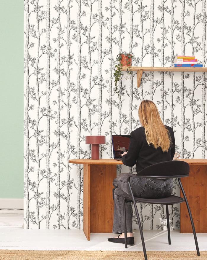 Woodlands Wallpaper - White/Black